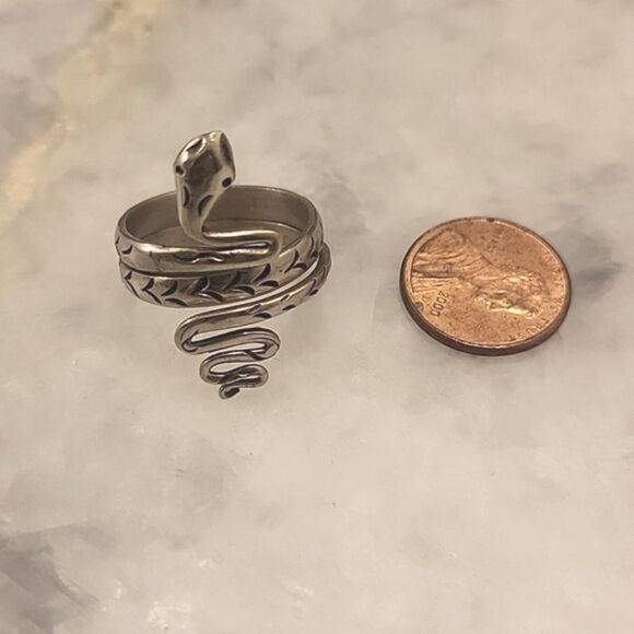 Jens Pirate Booty Snake Goth Boho Indie Biker Silver Wrap Moto Tribal Ring 8 Y2K - Picture 7 of 7